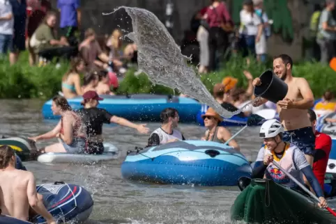 Wasserfestumzug "Nabada" in Ulm