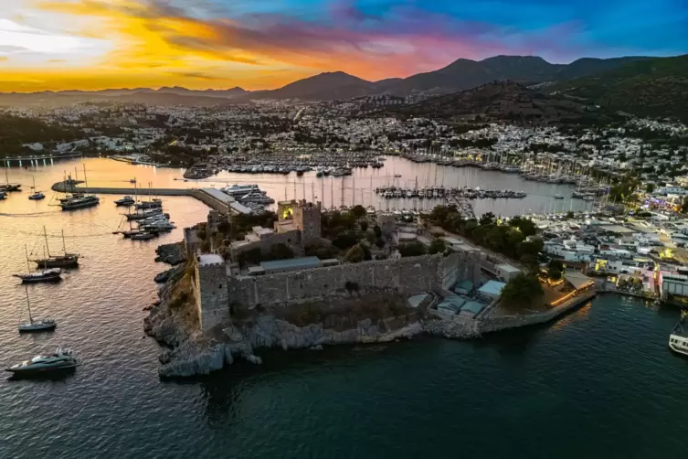 Blick auf den türkischen Badeort Bodrum: Urlaub im eigenen Land ist für viele Türken nahezu unerschwinglich geworden.