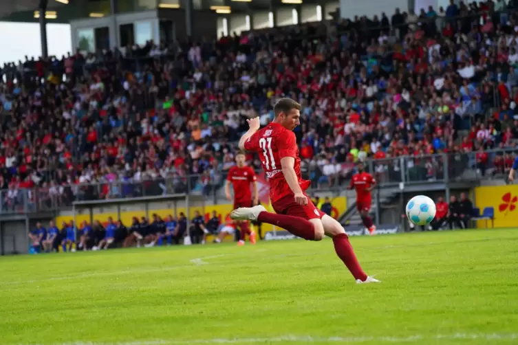 Luca Sirch bei seinem Siegtreffer in Pirmasens.