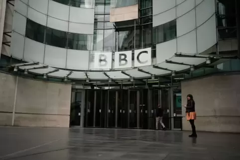 Rücktritt des BBC-Vorsitzenden Sharp