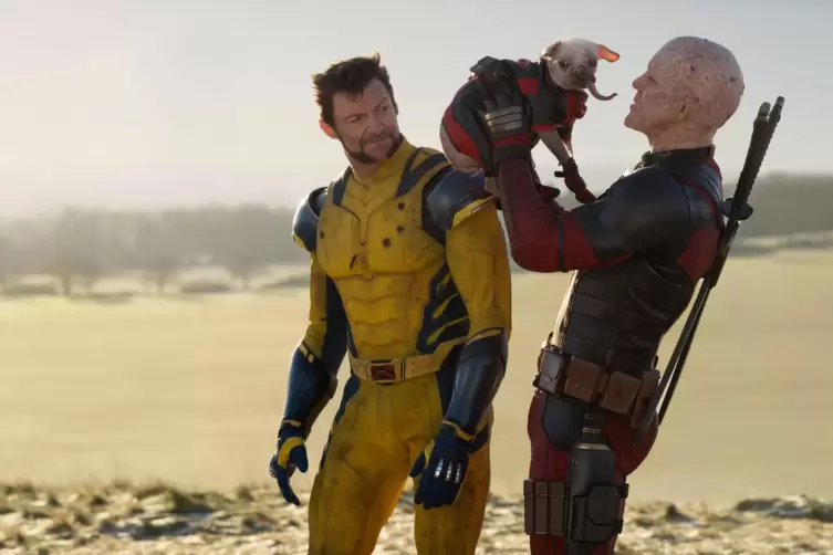 Allerbeste Freunde mit Alter-Problem: Hugh Jackman (l) als Wolverine und Ryan Reynolds als Deadpool.