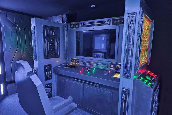 Wie Captain Kirk auf der Enterprise kann sich der Spieler fühlen, der hier dem neuen Escape-Room der Laserforce Grünstadt zu ent