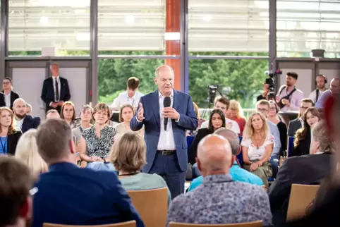 Bürgerdialog mit Bundeskanzler Scholz