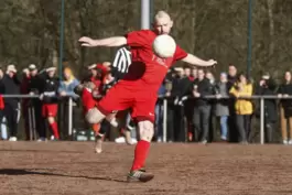 Die SG Hirsau, hier Stürmer Daniel Weck, gehört zu den Aufstiegskandidaten in der B-Klasse Nord. 