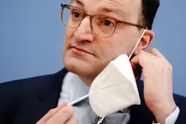 Ex-Bundesgesundheitsminister Spahn mit FFP2-Maske