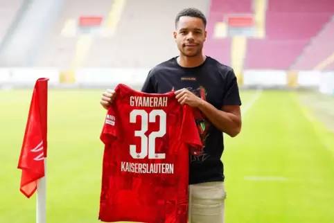 Jan Gyamerah spielt nun für den 1. FC Kaiserslautern. Der 29-Jährige war zuvor zeitweise Kapitän des 1. FC Nürnberg. 