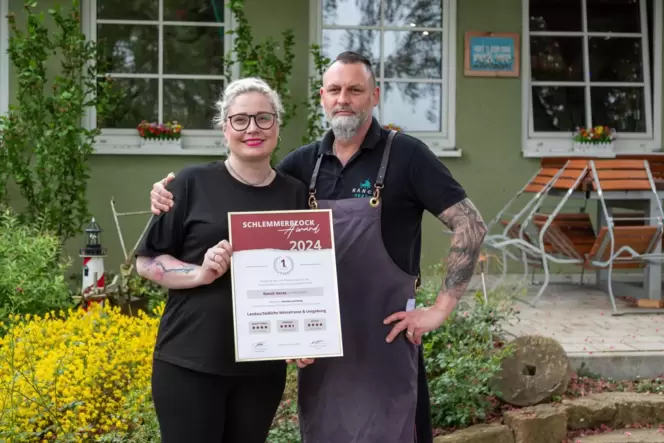 Daniela und Jens Lamberg freuen sich über ihren ersten Platz.