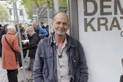 Thomas Brenner hat über 1000 Demokratieunterstützer fotografiert.