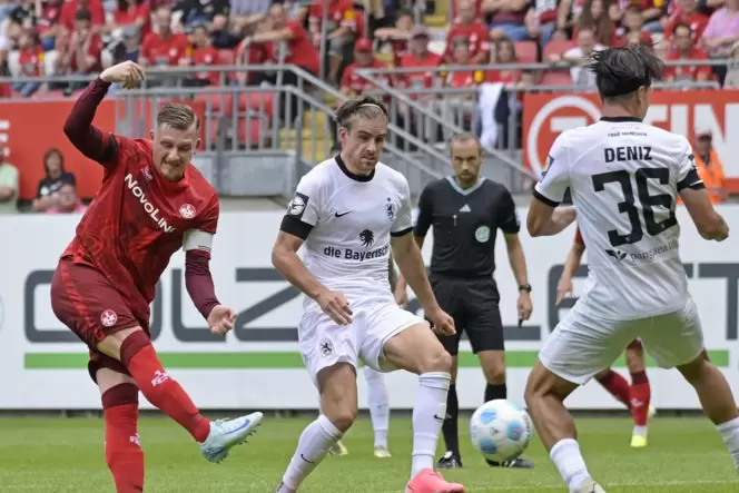 Mit gutem Beispiel voran: Neu-Kapitän Marlon Ritter erzielt das 1:0 gegen 1860 München.