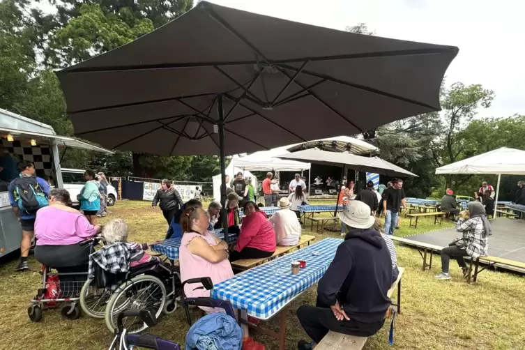 Das Wetter spielte am Festivaltag im Schlossgarten nicht ganz mit.