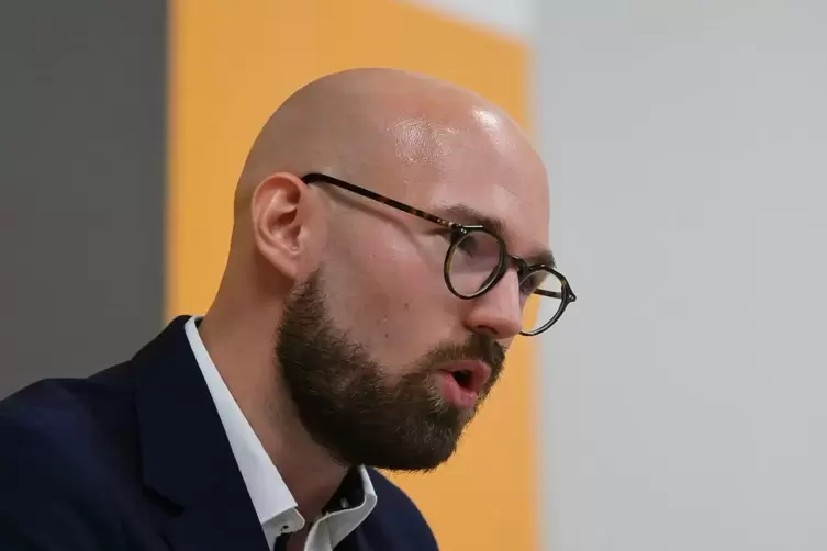 Florian Bilic ist 30 Jahre alt und kommt aus Pirmasens. Er will für die CDU in den Bundestag einziehen. 