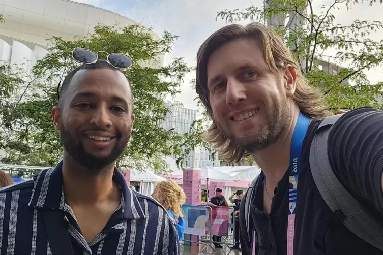 Der eine (Sven Wenzel) weit gereist, der andere zum ersten Male außerhalb der USA und vor allem am Schwimmen interessiert.