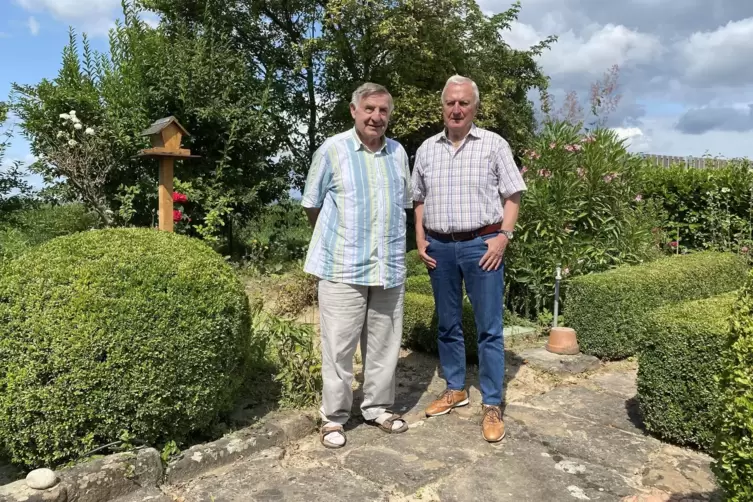 Haben viel erlebt im Römerberger Gemeinderat: Paul Eichstetter (links) und Günter Walburg.