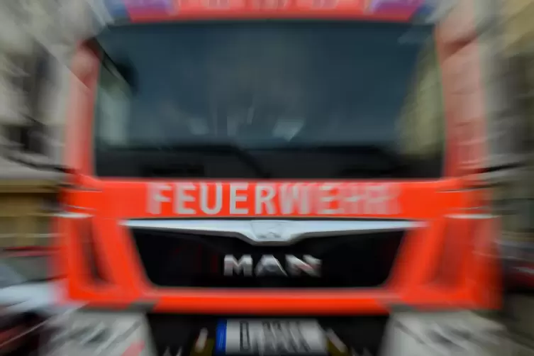 Feuerwehrleute fanden den vermissten Mann. 