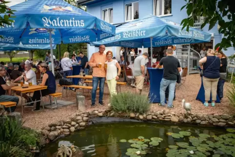 Ines und Matthias Zapp haben den Birkenhof gepachtet. Seit dieser Woche werden die Gäste donnerstags bis sonntags bewirtet – in 