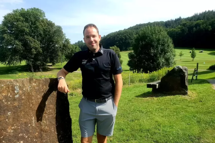 Seit 2018 betreibt Tobias Leonhard den Golfplatz Pfälzerwald. 