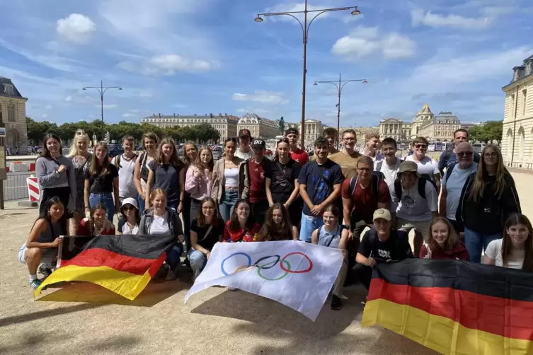 Die Sportjugend Pfalz war im Rahmen ihres Olympia-Besuchs auch im Schloss Versailles. 