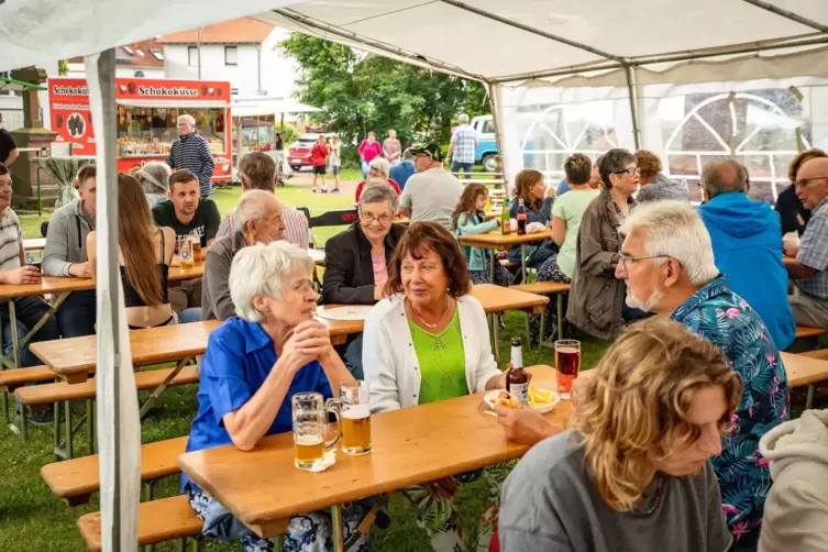 Gut gelaunt haben die Martinshöher ihr Dorffest gefeiert.