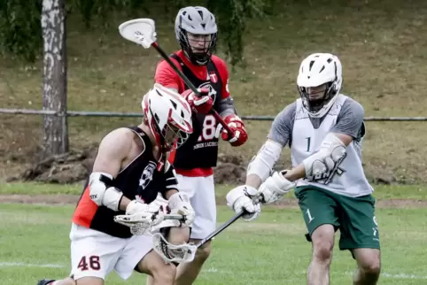 Die K-Town Lumberjacks (in Weiß) waren in diesem Sommer Ausrichter des Open Lacrosse Turniers des Allgemeinen Hochschulverbandes