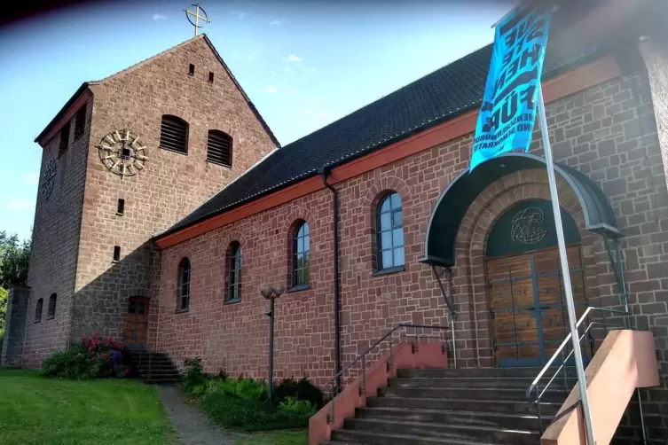 Die katholische Herz-Jesu-Kirche feiert 90-jähriges Bestehen. 