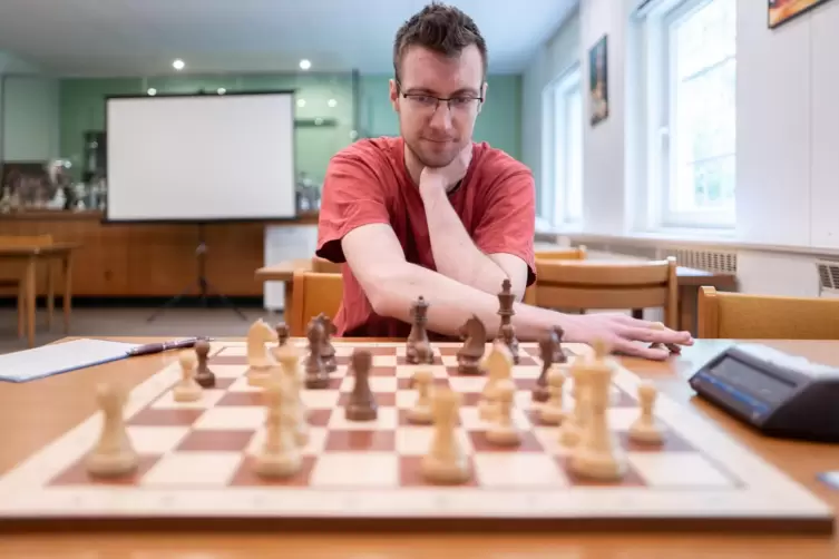 Rückschläge spornen ihn an: Arkadi Syrov vom Schachklub Frankenthal.