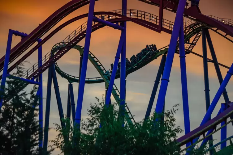 So wie hier im Vergnügungspark Six Flags in Jackson, New Jersey, läuft es derzeit im US-Wahlkampf. 