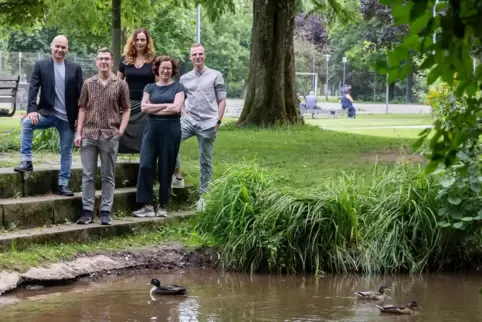 Als Gesprächspartner sind bei den Sommeraktionen drei bis vier RHEINPFALZ-Redakteure, Mitarbeiter und Fotografen vor Ort. Los ge