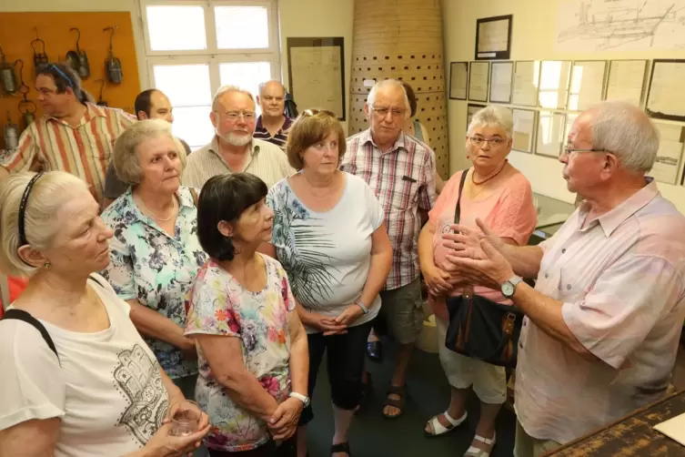 Großer Andrang: RHEINPFALZ-Sommertour ins Hettenleidelheimer Heimatmuseum im Jahr 2017. 