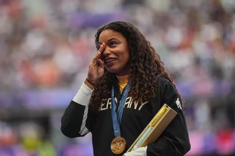 Unser Pfalzkind: Yemisi Ogunleye. Auf eine Medaille für die Kugelstoßerin aus Bellheim hatten wir gehofft. Dass es Gold wurde, w