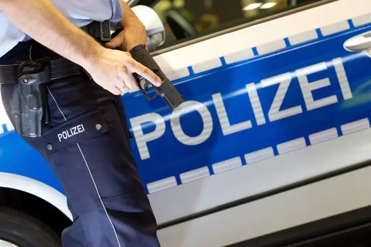 Die Polizei ermittelt zum Unfallgeschehen.