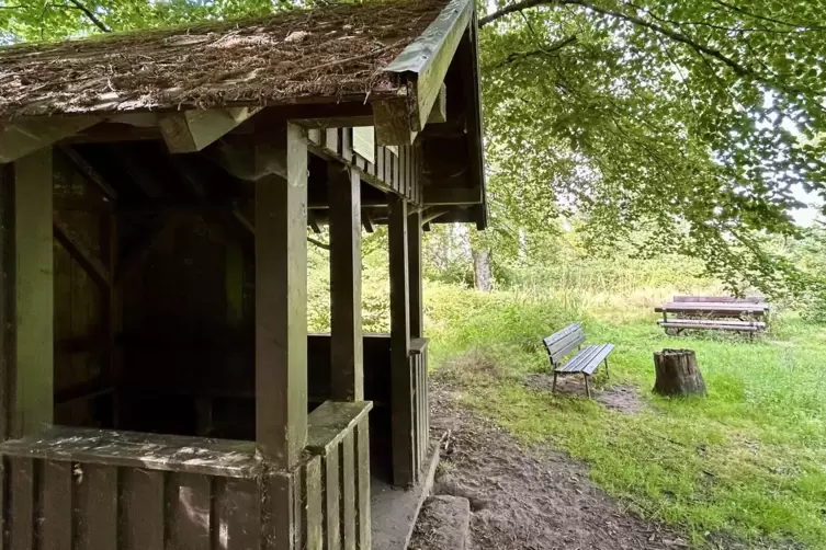 Höchster Punkt der Wanderung: Der Kaisergarten wurde 1804 auf einer Höhe von 519 Metern als Tanzplatz angelegt, um Napoleons Krö