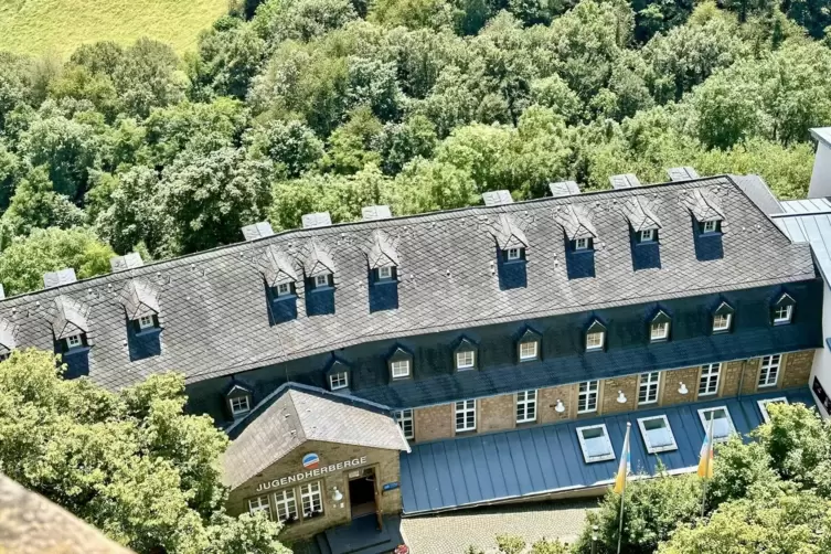 Beliebtes Ausflugsziel: die Jugendherberge auf Burg Lichtenberg.