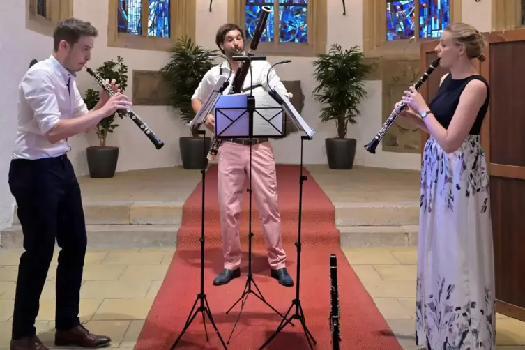 Die Musikschule Speyer veranstaltete in der Gotischen Kapelle auch das Konzert „Frischer Wind“ mit dem Trio d’anches mit Laura K