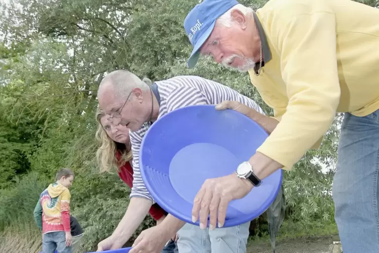 Seit über 10 Jahren werden Goldwaschkurse in Leimersheim angeboten.