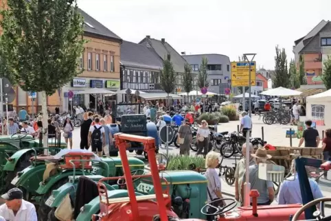 Wieder mit von der Partie: die Oldtimerfreunde Dannstadt mit historischen Landmaschinen.