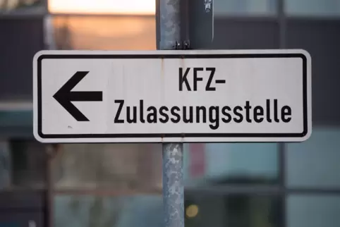 KFZ-Zulassungsstelle