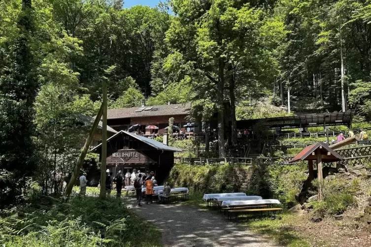 Die Nello-Hütte ist in der Regel sonntags geöffnet. 