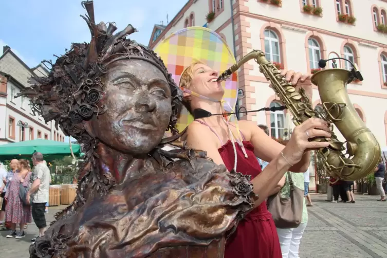 Auch das wird geboten: Straßenmusik in St. Wendel.