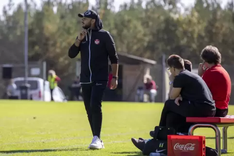 Trainer der U19 des FCK: Eimen Baffoun. 