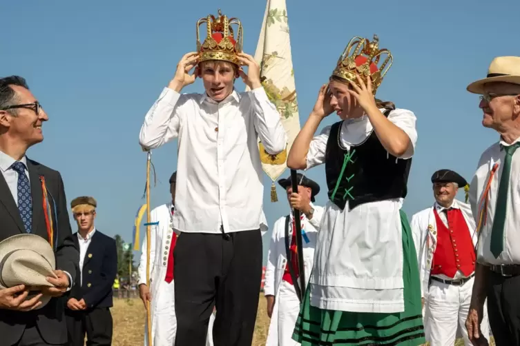 Historischer Schäferlauf auf dem Stoppelfeld