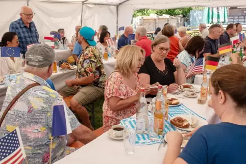 Weißwurst und Brezel dürfen beim Internationalen Frühstück nicht fehlen. 