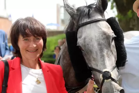 Carmen Bocskai verlässt Baden-Baden. 