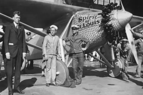 Kinder - Charles Lindbergh überfliegt allein den Atlantik