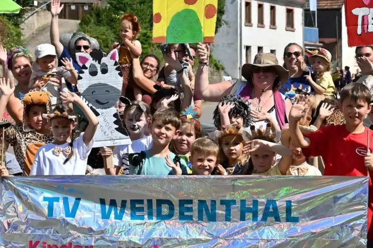 Die Kinder- und Jugendabteilung des TV Weidenthal.