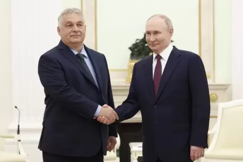 Umstrittener Besuch: Viktor Orban (links) im Juli in Moskau mit Wladimir Putin. 