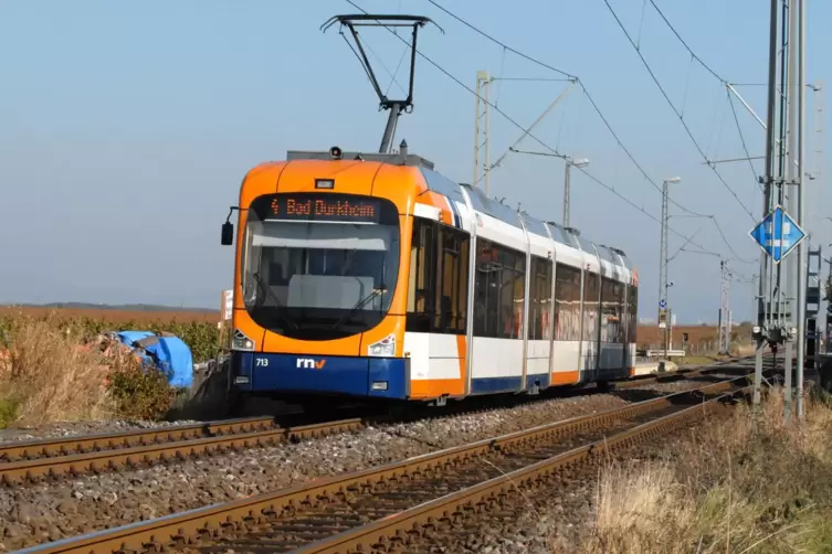 95 Fahrten bietet die Rhein-Haardtbahn an den Wurstmarkt-Samstagen an. 