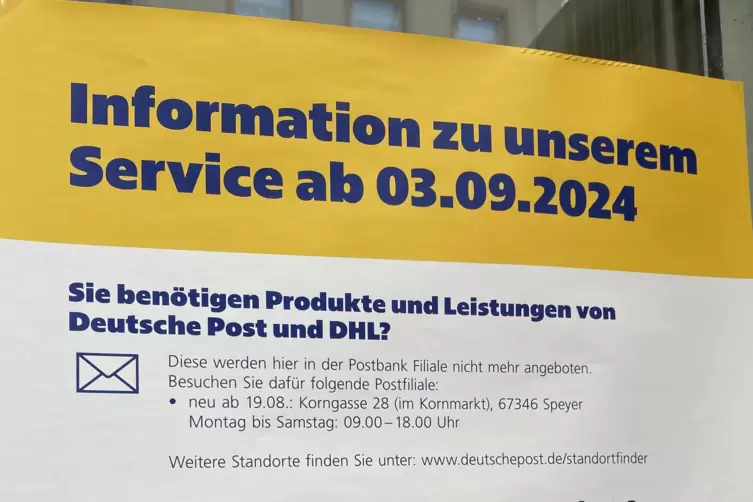 Aushang in der Wormser Straße: Service eingeschränkt.