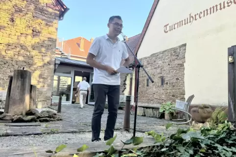 Carilloneur Toru Takao spielt am Wochenende zum zweiten Mal in Rckenhausen. 