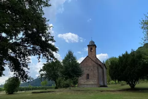 Die Nikolauskapelle ist weitgehend im Originalzustand erhalten. Das Kapellenschiff wurde nach Vorgaben des Denkmalschutzes resta