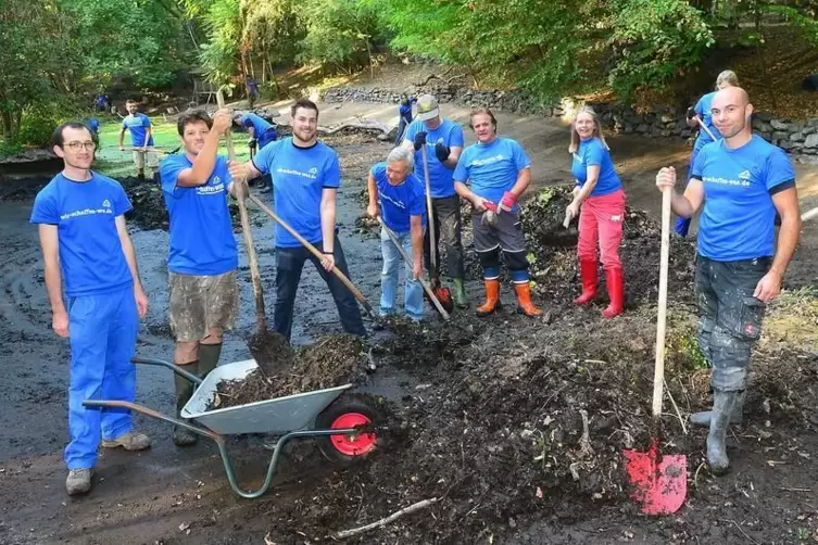 Ob an Kitas, an Schulen oder in Parks: Auch 2024 packen wieder viele Freiwillige an.